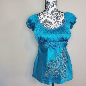BIG strike small turquoise emerald crinkly ruched embroidered blouse